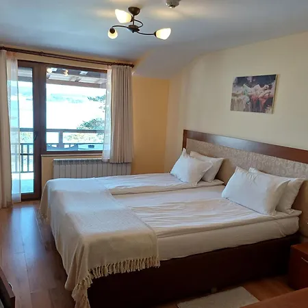 Santa Maria Hotel Tsigov Chark