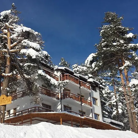 Santa Maria Hotel Tsigov Chark