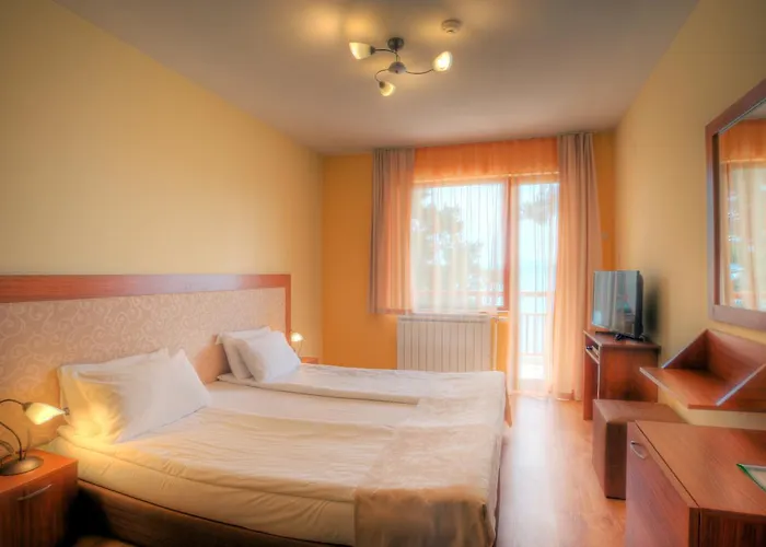 Santa Maria Hotel Tsigov Chark